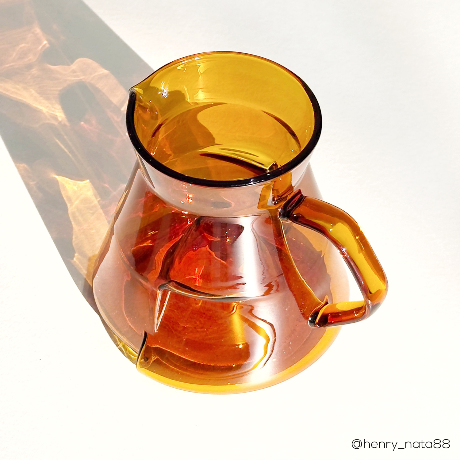 CYCLONE SENSORY CARAFE