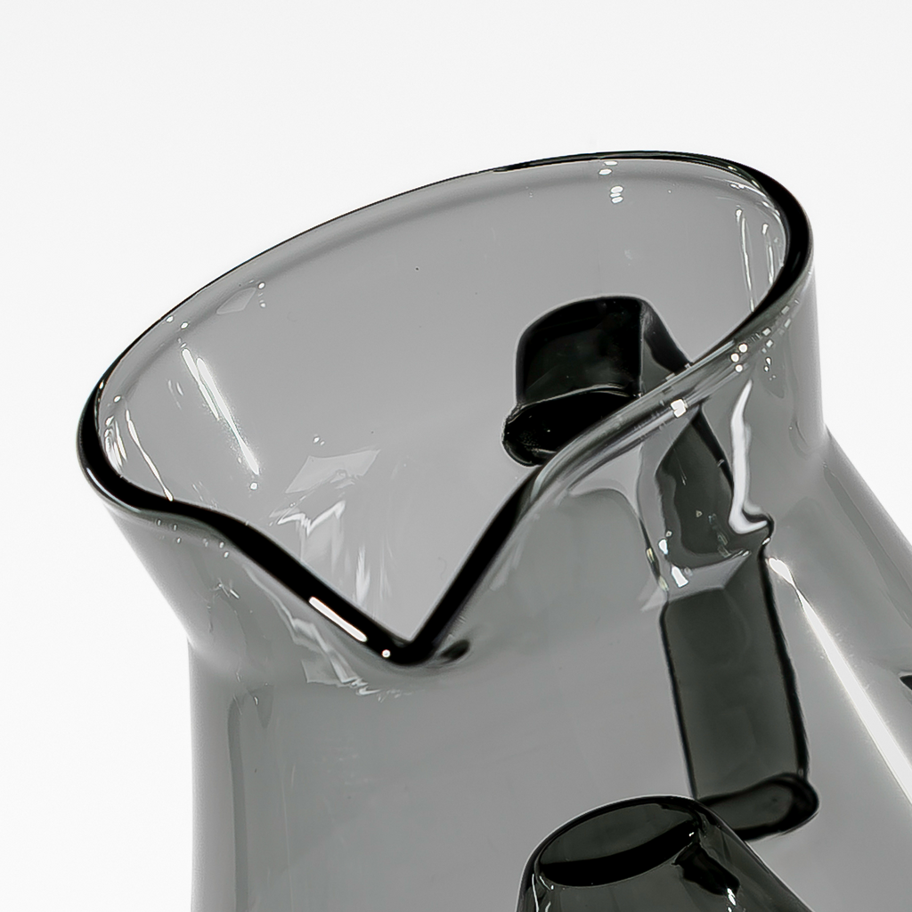 CYCLONE SENSORY CARAFE