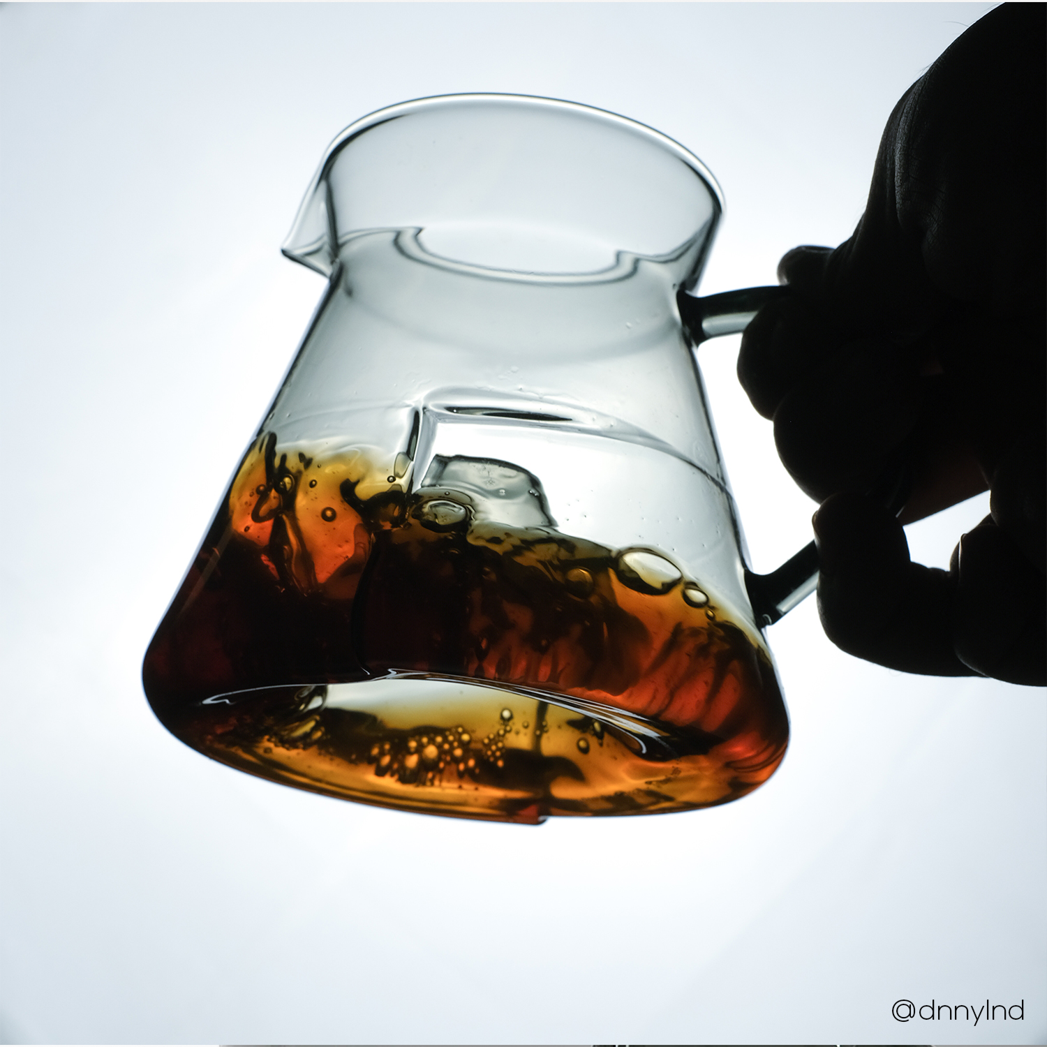 CYCLONE SENSORY CARAFE