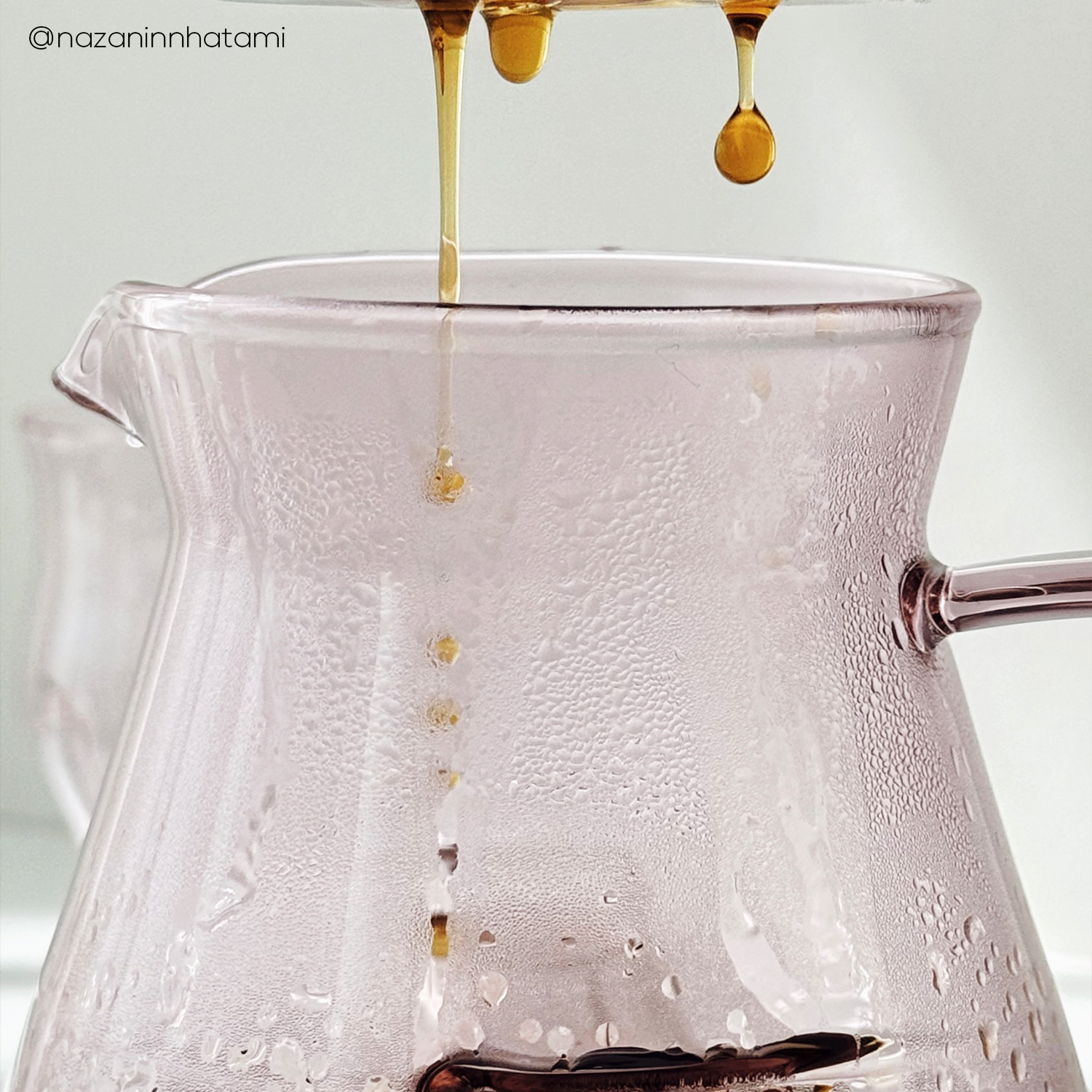 CYCLONE SENSORY CARAFE